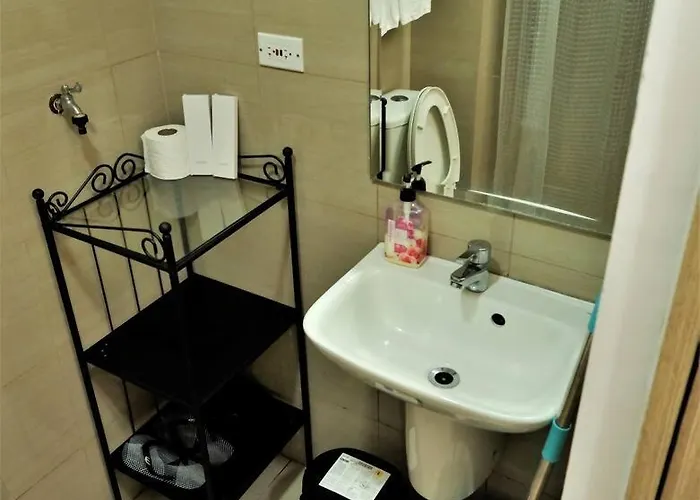 Dynastel Shore 635 Moa Pasay Staycation Apartment *